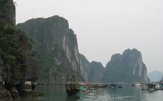 Bahía de Halong, Vietnam - Ziga de Wikipedia en esloveno | namasteviajes.com