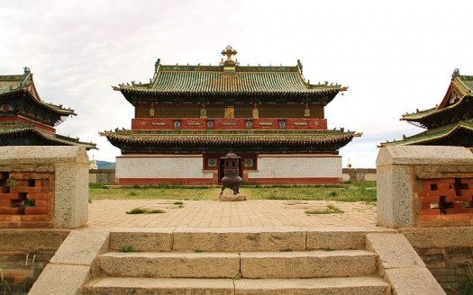 Monasterio Erdene Zuu, Karakorum (Mongolia) - Mongolia Expeditions... | namasteviajes.com